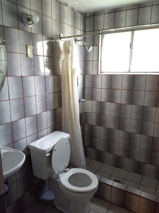 Departamentos Ambassador Apartament Tijuana Zewnętrze zdjęcie